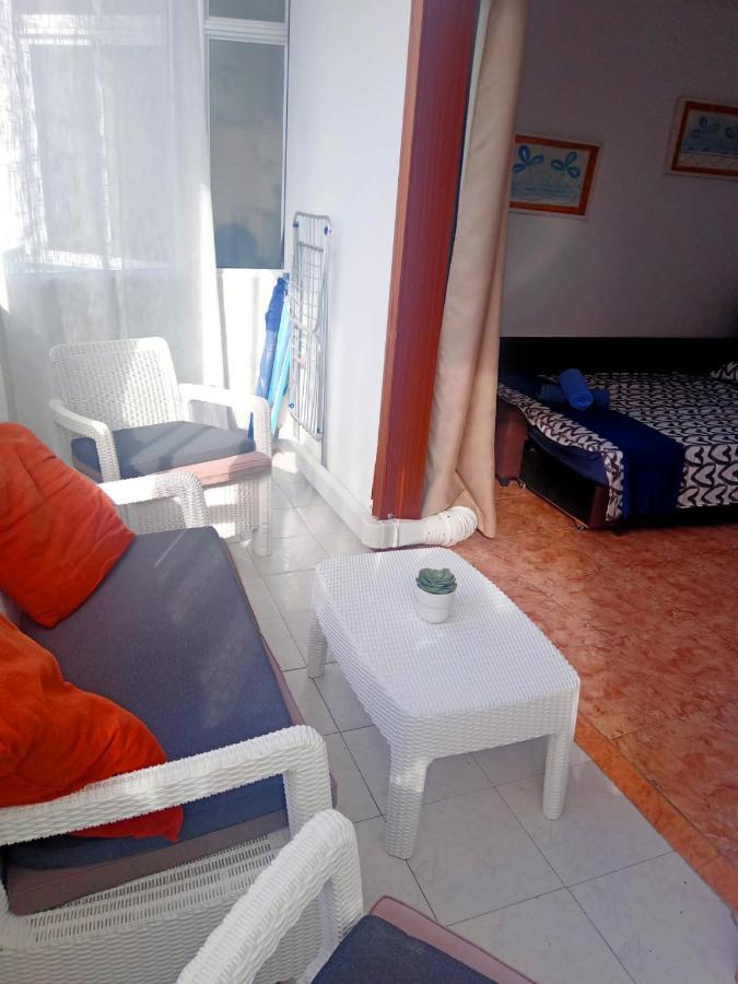 Perfectly Located Apartment With Pool Playa de las Americas  Ngoại thất bức ảnh